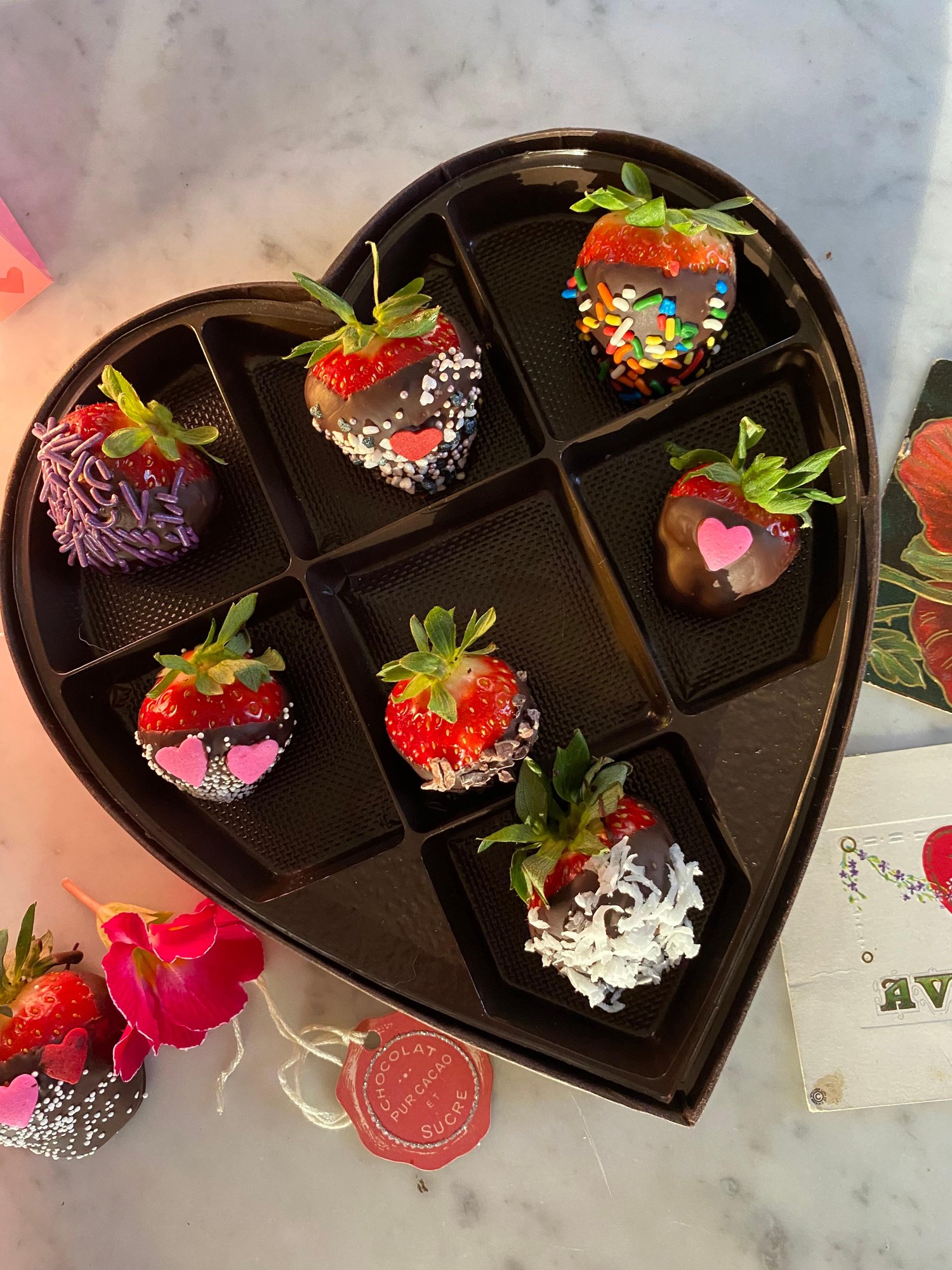 Chocolate-covered strawberries for Valentine
