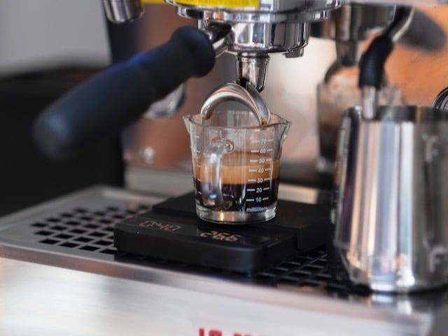 espresso-machine-1 espresso-machine-1