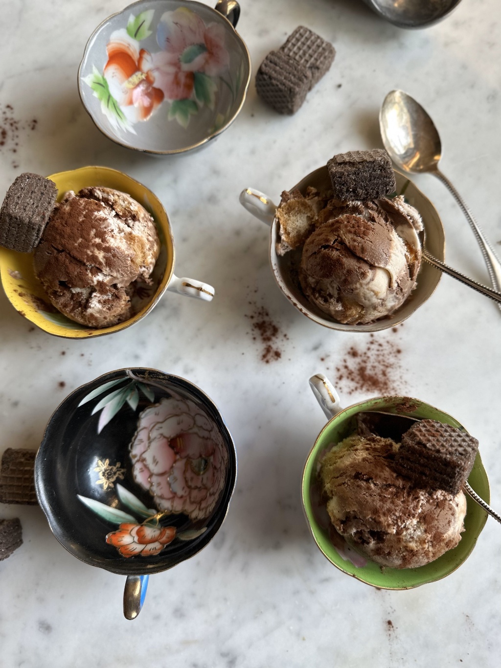 tiramisu-ice-cream-in-cups-1